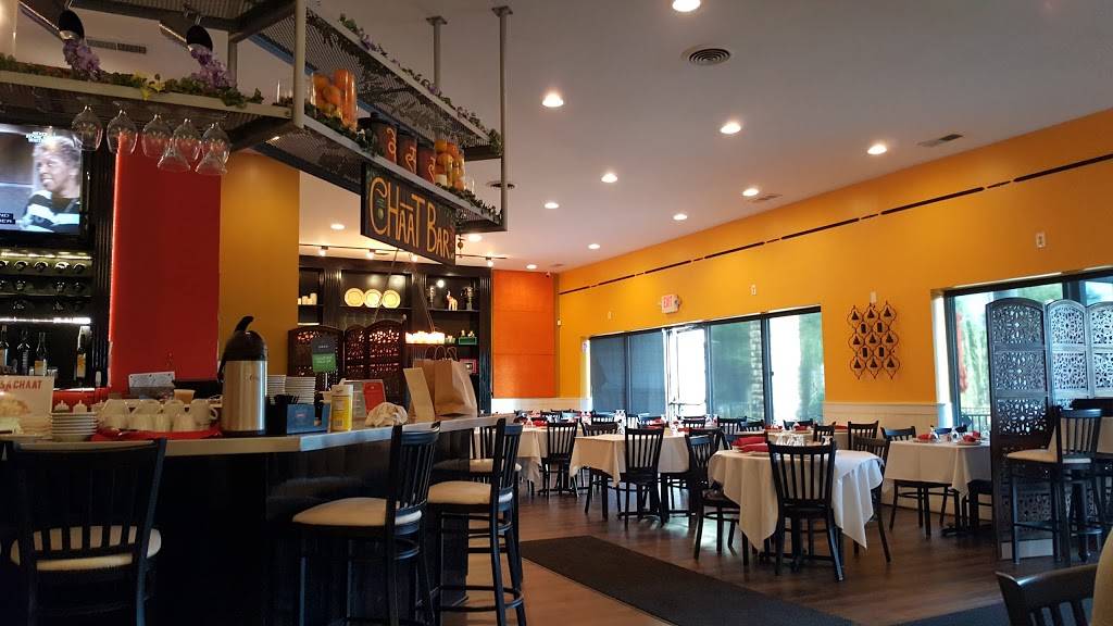 Saffron Indian Grill | restaurant | 230 W Olentangy St, Powell, OH 43065, USA | 6147923663 OR +1 614-792-3663