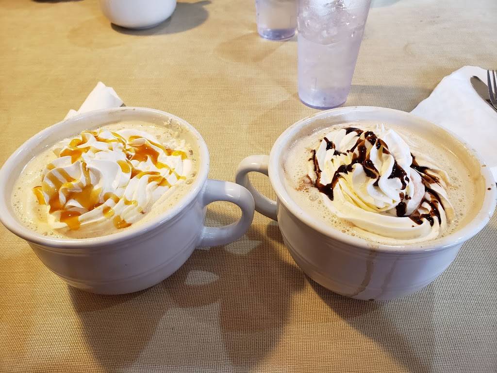 Moon Dance Cafe | restaurant | 7143 W 48th St, Fremont, MI 49412, USA | 2319249748 OR +1 231-924-9748