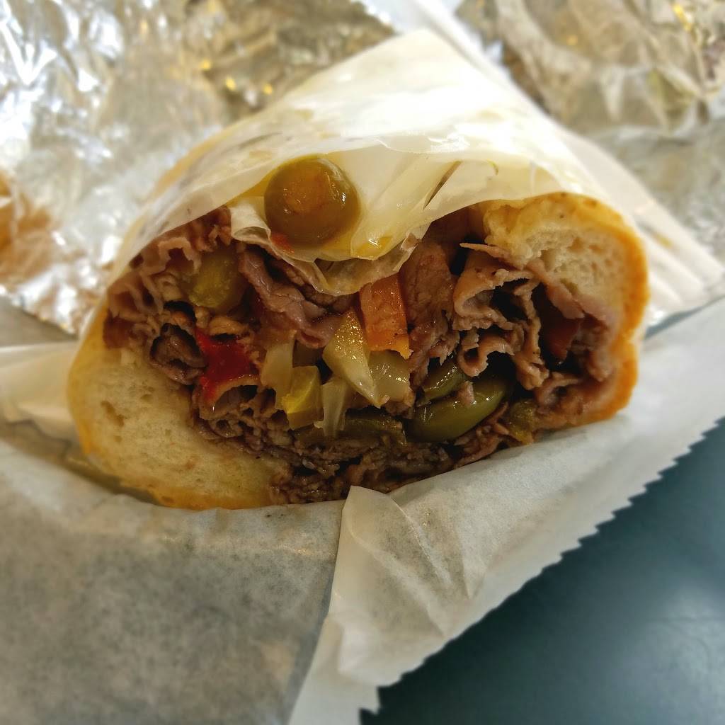 Nathans Chicago Style | meal takeaway | 1372 E 53rd St, Chicago, IL 60615, USA | 7732885353 OR +1 773-288-5353