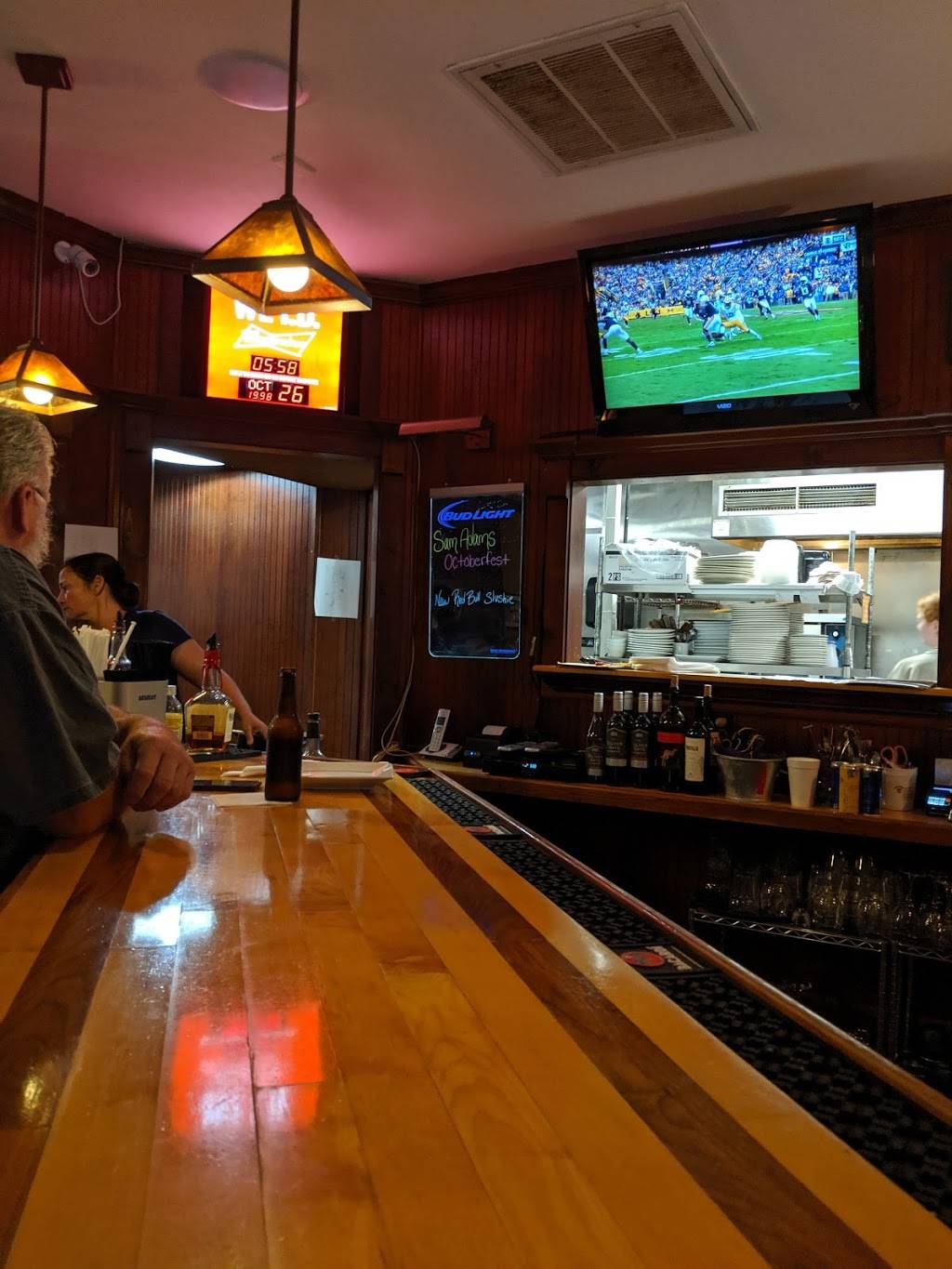 Mikey’s at Fox Valley | restaurant | 6745 Hwy 17, Maylene, AL 35114, USA | 2056243641 OR +1 205-624-3641