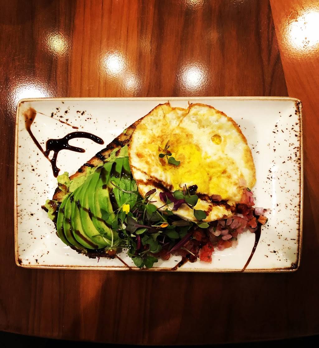 Two Sisters Restaurant | restaurant | 50 Alhambra Plaza, Coral Gables, FL 33134, USA | 3054476101 OR +1 305-447-6101