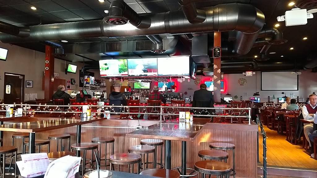 CJ Mahoneys | restaurant | 3260 S Rochester Rd, Rochester, MI 48307, USA | 2482932800 OR +1 248-293-2800