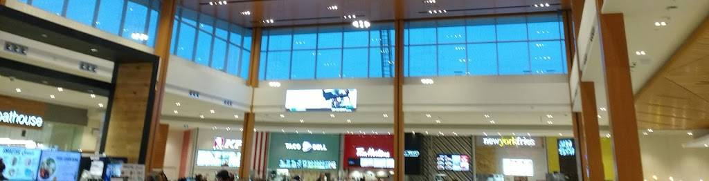 New York Fries - Devonshire Mall | restaurant | 3100 Howard Ave Unit Q13, Windsor, ON N8X 3Y8, Canada | 5199665336 OR +1 519-966-5336