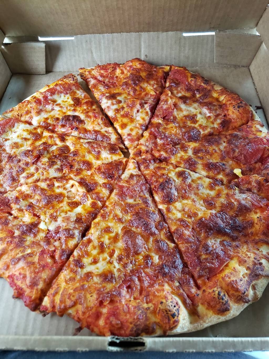 $5 Pizza Oakdale | meal takeaway | 7157 10th St N, Oakdale, MN 55128, USA | 6512880980 OR +1 651-288-0980