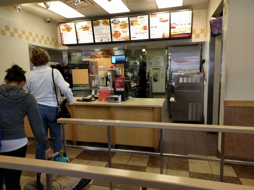 Wendys | restaurant | 6204 N Illinois St, Fairview Heights, IL 62208, USA | 6186286984 OR +1 618-628-6984