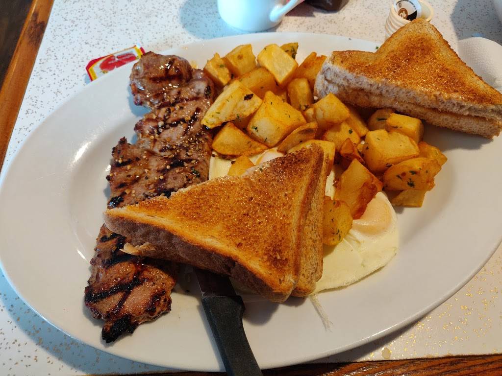 Tonys Family Diner | restaurant | 195 Franklin Blvd, Cambridge, ON N1R 8H3, Canada | 5192677001 OR +1 519-267-7001