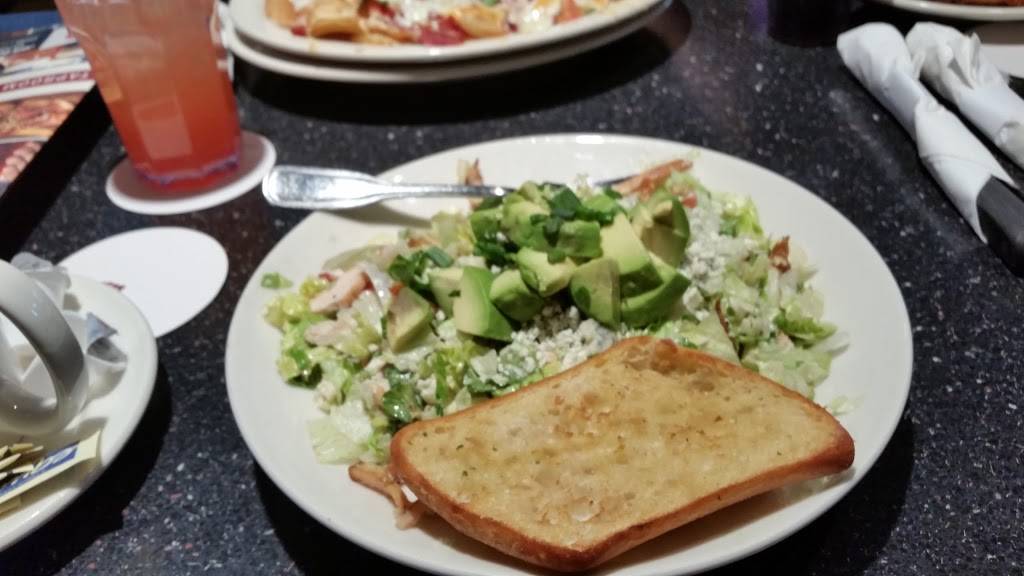 Old Chicago | restaurant | 1805 Industrial Cir, Longmont, CO 80501, USA | 3036517000 OR +1 303-651-7000