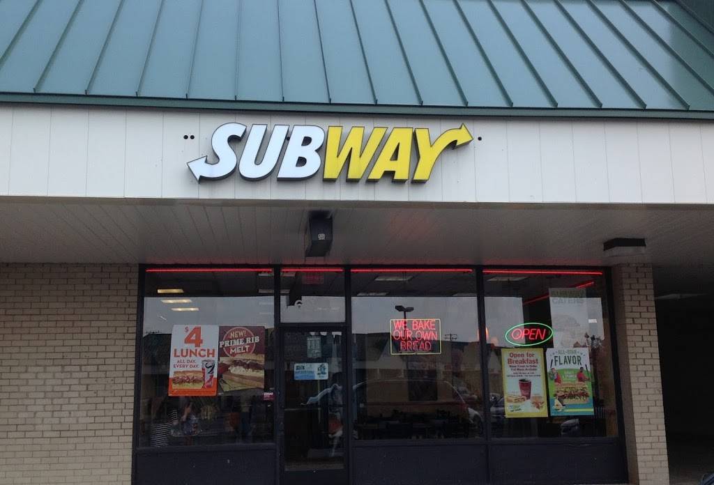 Subway | meal takeaway | 6224 Little River Turnpike, Alexandria, VA 22312, USA | 7039412200 OR +1 703-941-2200