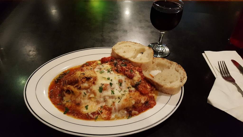 Pinos Pizza Al Centro | restaurant | 139 W Thomas Rd, Phoenix, AZ 85013, USA | 6022793237 OR +1 602-279-3237