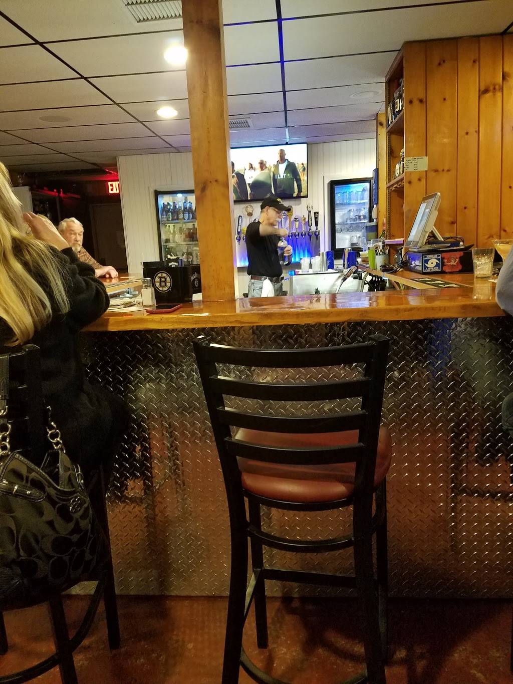 Pauls Pizza & Seafood | restaurant | 14 Benham Rd, Falmouth, MA 02540, USA | 5085485838 OR +1 508-548-5838