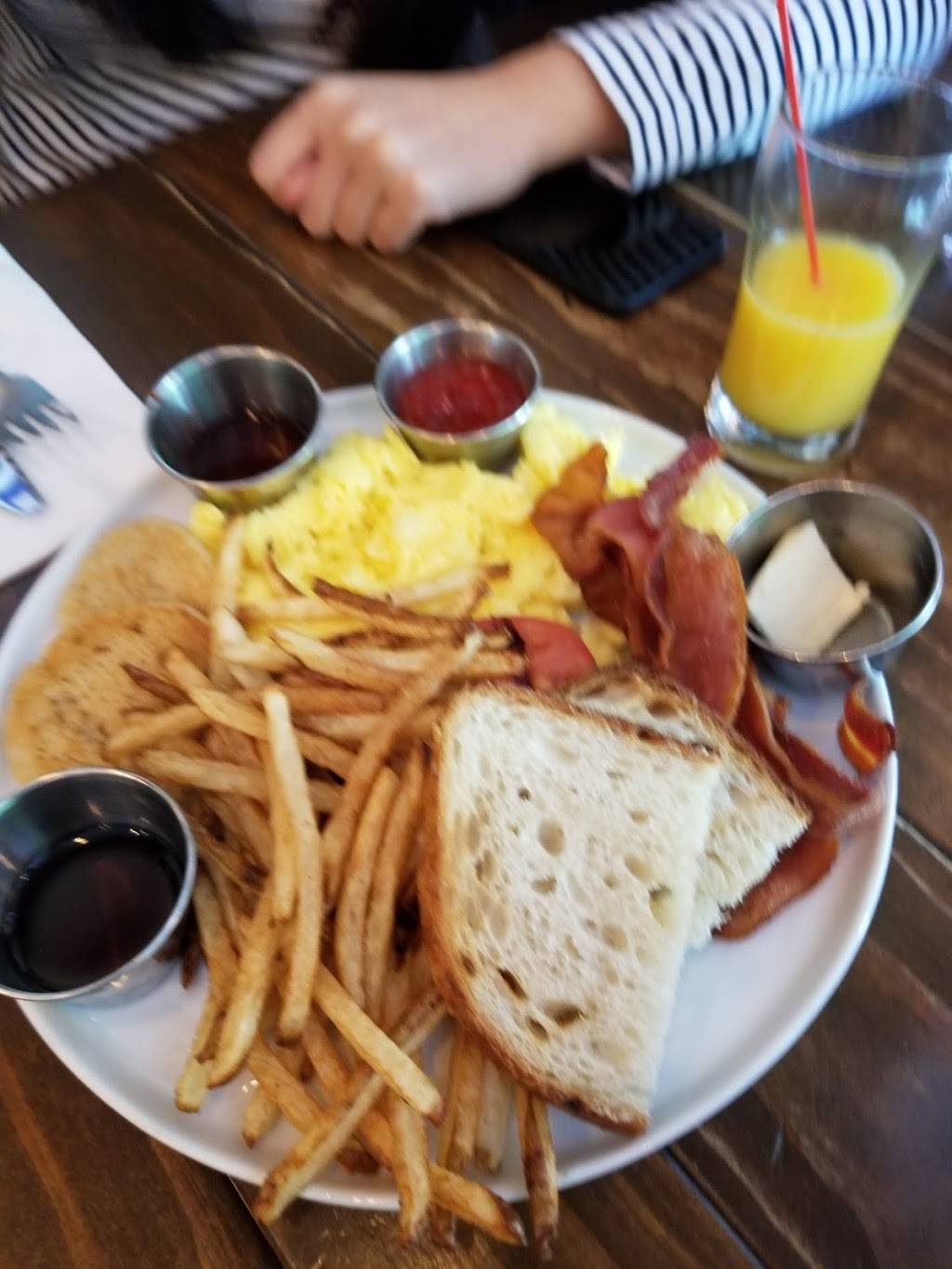 The Thirsty Koala | restaurant | 35-12 Ditmars Blvd, Astoria, NY 11105, USA | 7186265430 OR +1 718-626-5430