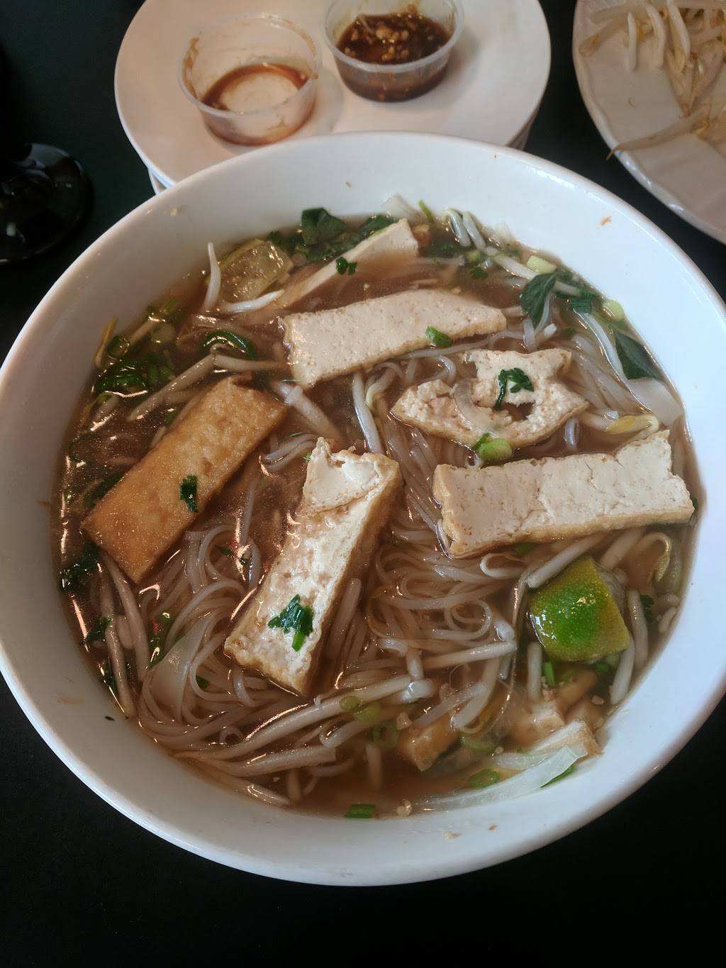 Taste of Bangkok | restaurant | 514 E Exchange St, Akron, OH 44304, USA | 3302522270 OR +1 330-252-2270