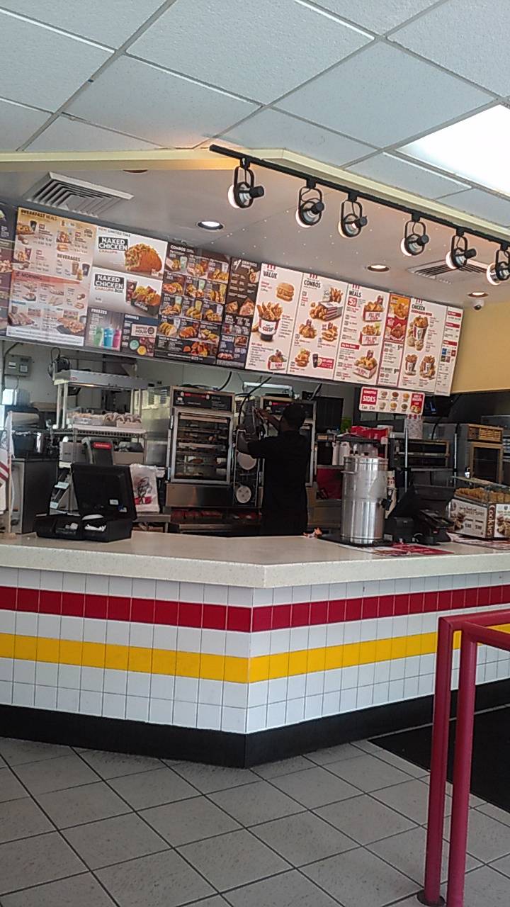 KFC | restaurant | 3650 Utopia Dr, Miramar, FL 33023, USA | 9548943510 OR +1 954-894-3510