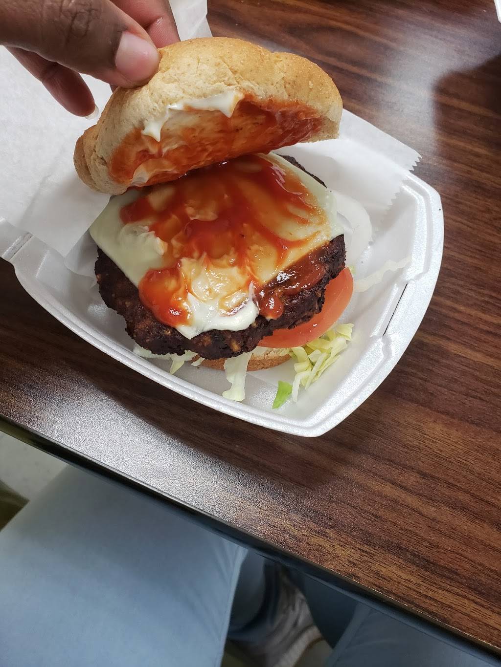 Sister Muhammads Kitchen | restaurant | 4441 Germantown Ave, Philadelphia, PA 19144, USA | 2156217258 OR +1 215-621-7258