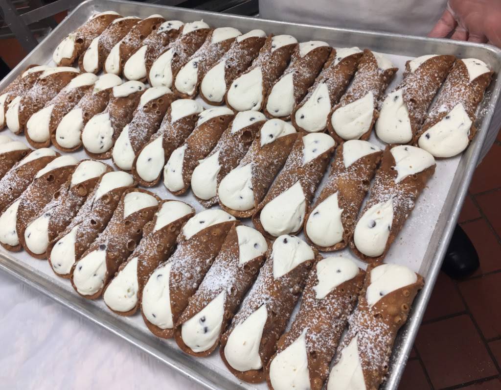 Giuseppe & Sons | restaurant | 1523 Sansom St, Philadelphia, PA 19102, USA | 2153999199 OR +1 215-399-9199