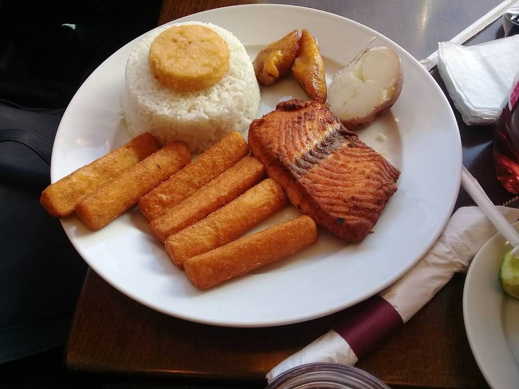 Noches De Colombia | restaurant | 210 Madison St, Passaic, NJ 07055, USA | 9739550000 OR +1 973-955-0000