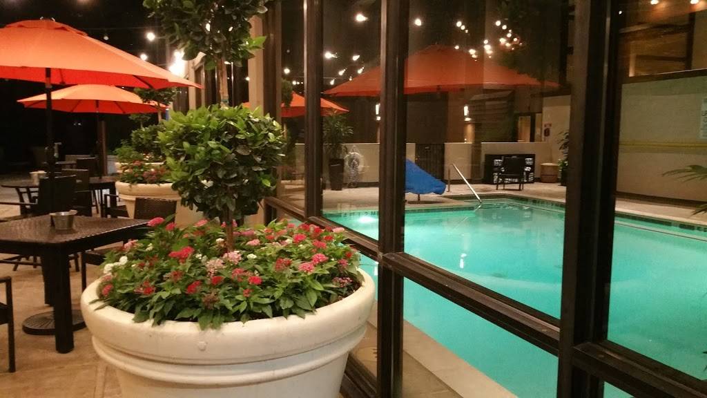 Magnolia Hotel Dallas Park Cities | restaurant | 6070 N Central Expy, Dallas, TX 75206, USA | 2147506060 OR +1 214-750-6060