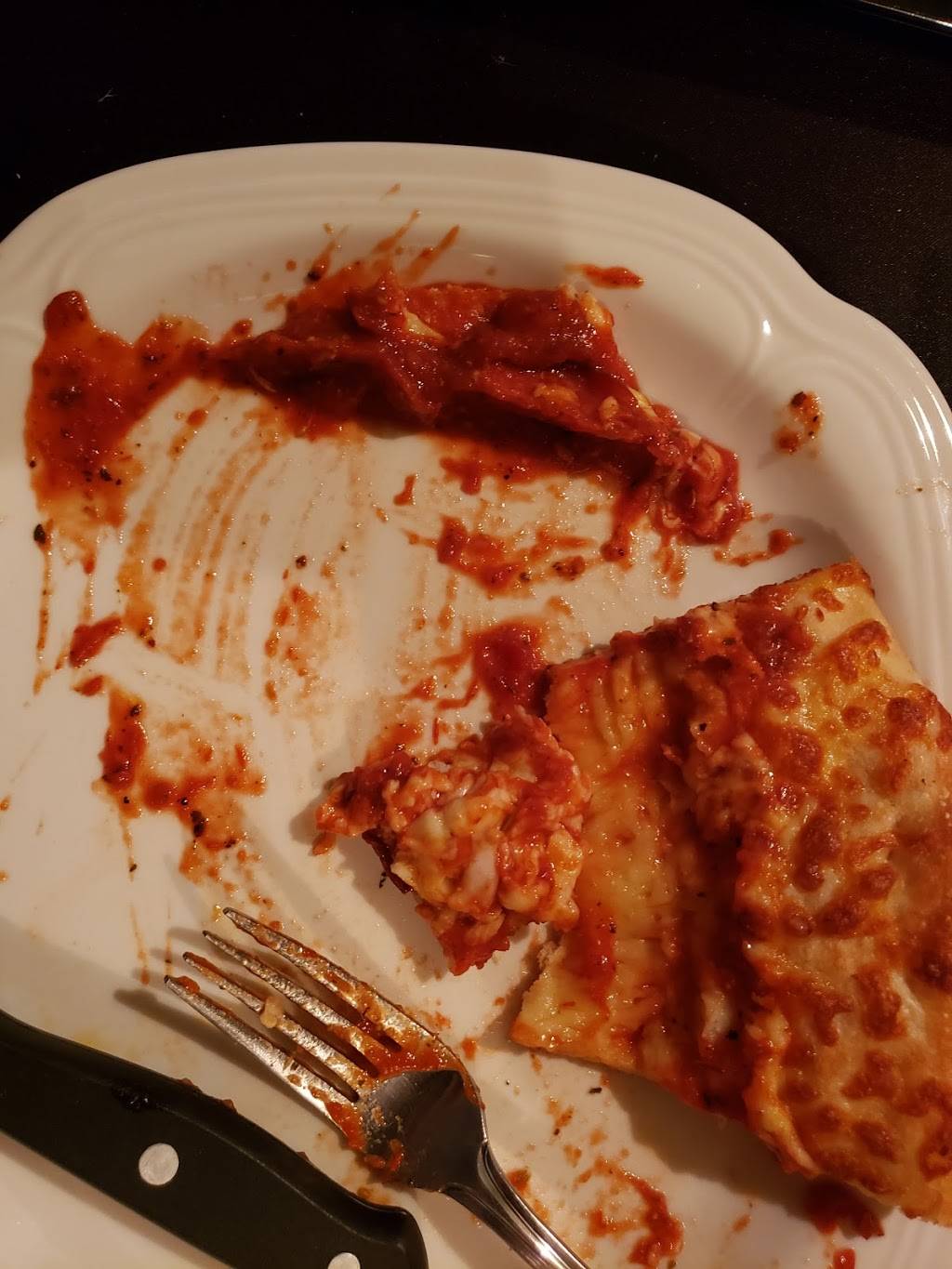 Little Caesars Pizza | meal takeaway | 2010 S Main St, Farmville, VA 23901, USA | 4343942233 OR +1 434-394-2233