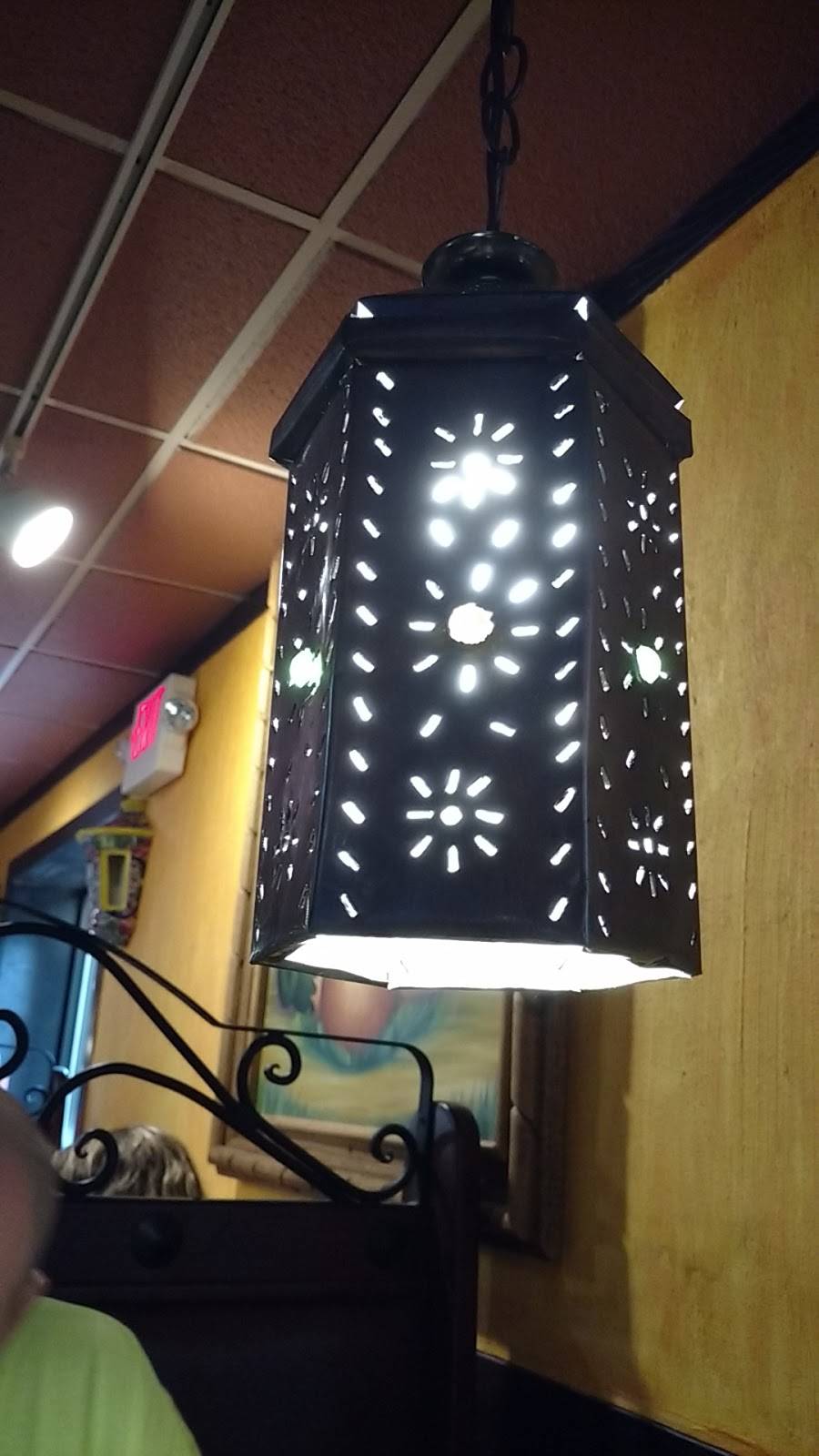 Tlaquepaque Mexican Restaurant | restaurant | 601 Wabash Ave NW, New Philadelphia, OH 44663, USA | 3303642474 OR +1 330-364-2474