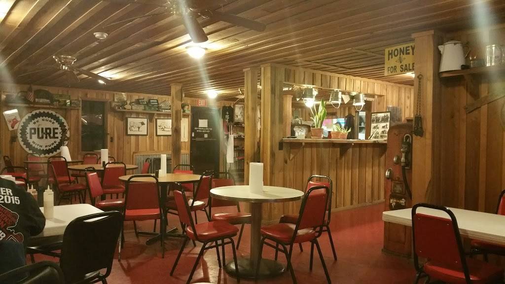 Corner Pit BBQ | restaurant | 107 Dellrose Rd, Dellrose, TN 38453, USA | 9317324575 OR +1 931-732-4575