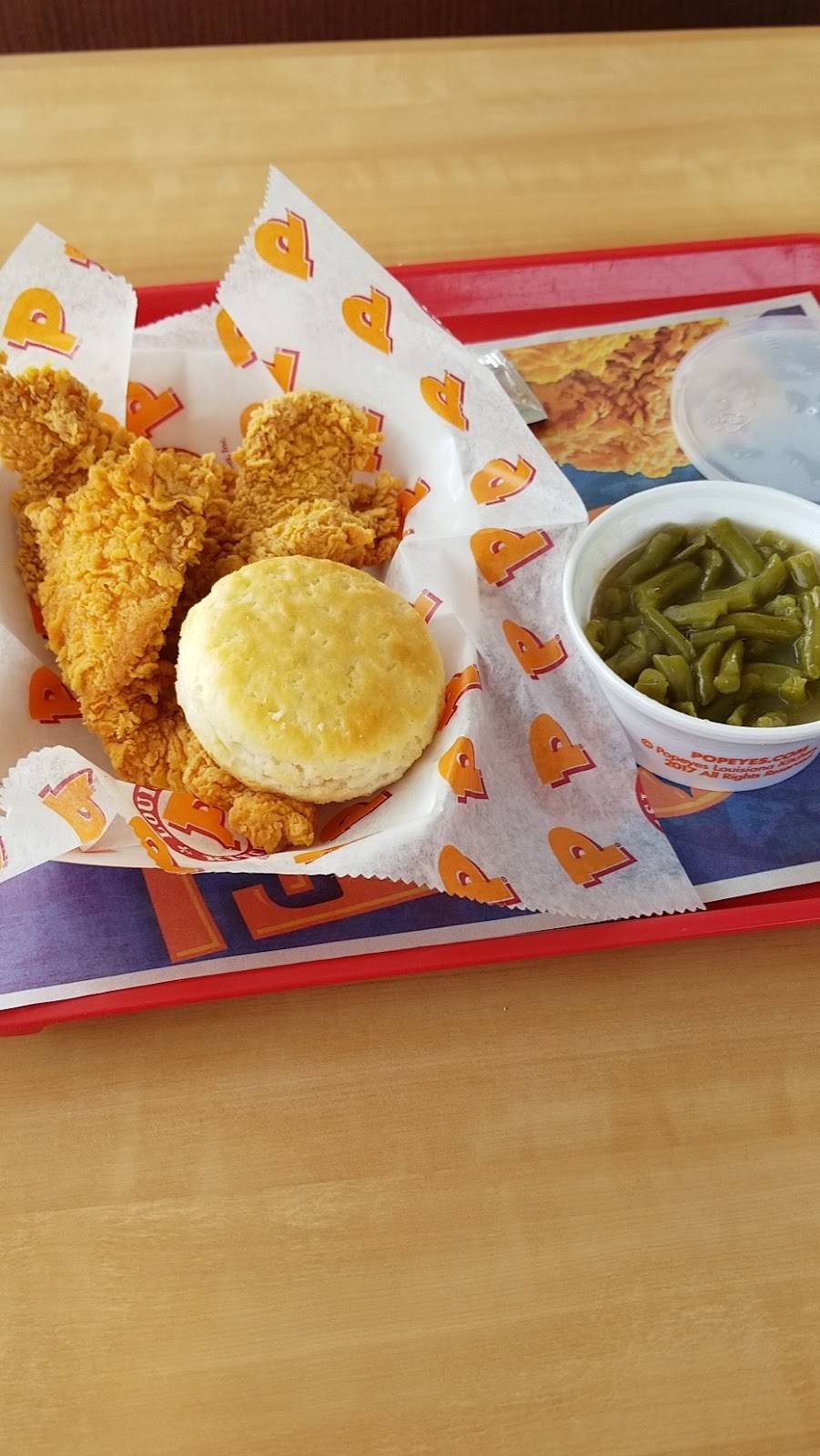 Popeyes Louisiana Kitchen | restaurant | 414 S Lincolnway St, North Aurora, IL 60542, USA | 6308969722 OR +1 630-896-9722