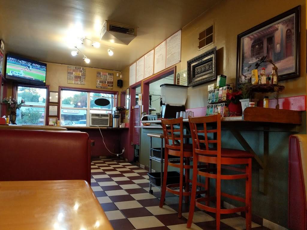 Ds Diner | restaurant | 7260 Healdsburg Ave, Sebastopol, CA 95472, USA | 7078298080 OR +1 707-829-8080