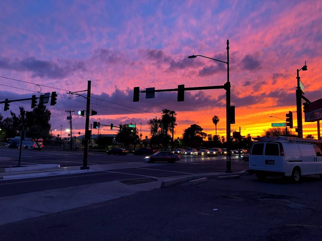 El Pollo correteado | restaurant | Phoenix, AZ 85034, USA | 6022534624 OR +1 602-253-4624