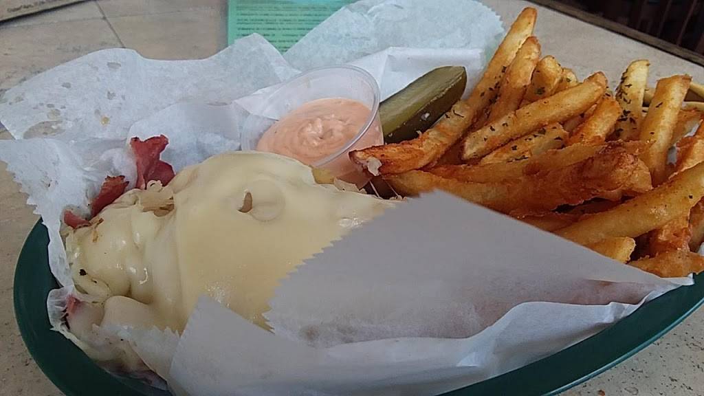 Logans Beach Bar | restaurant | 200 N Broadwalk, Hollywood, FL 33019, USA | 9549227057 OR +1 954-922-7057