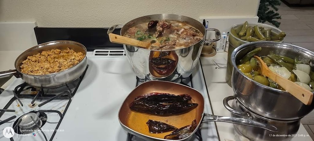 Taqueria la huachita calentana | restaurant | 119 S Main St, Santa Ana, CA 92701, USA | 6575055695 OR +1 657-505-5695