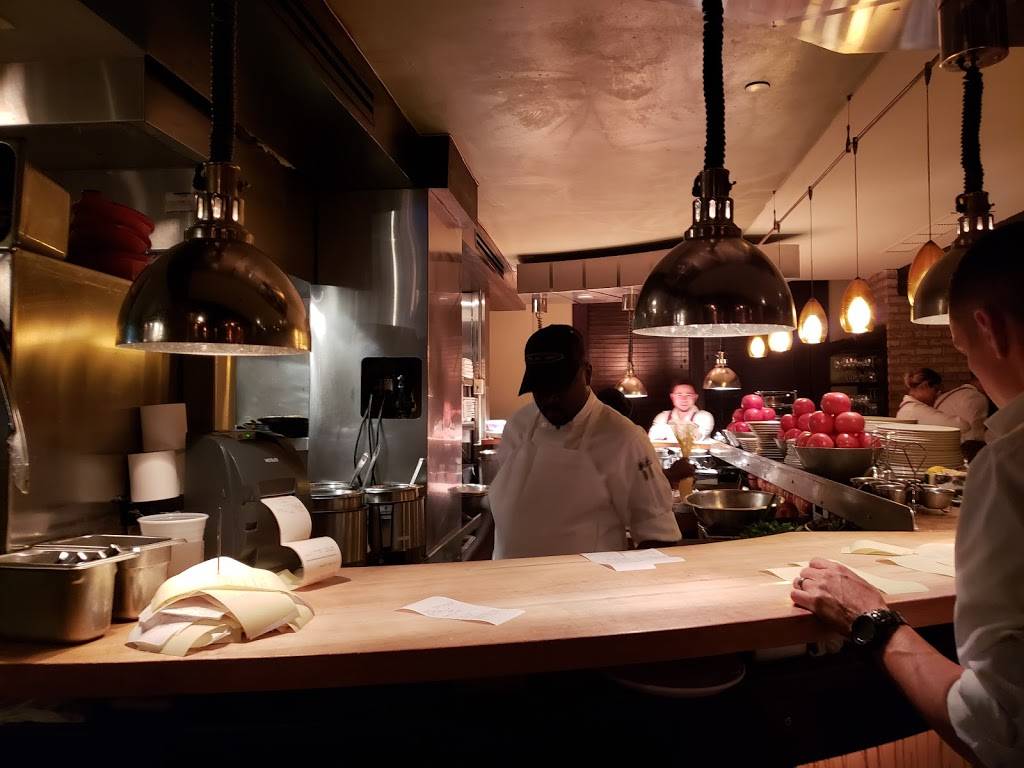 Prime 112 Restaurant | restaurant | 112 Ocean Dr, Miami Beach, FL 33139, USA | 3055328112 OR +1 305-532-8112