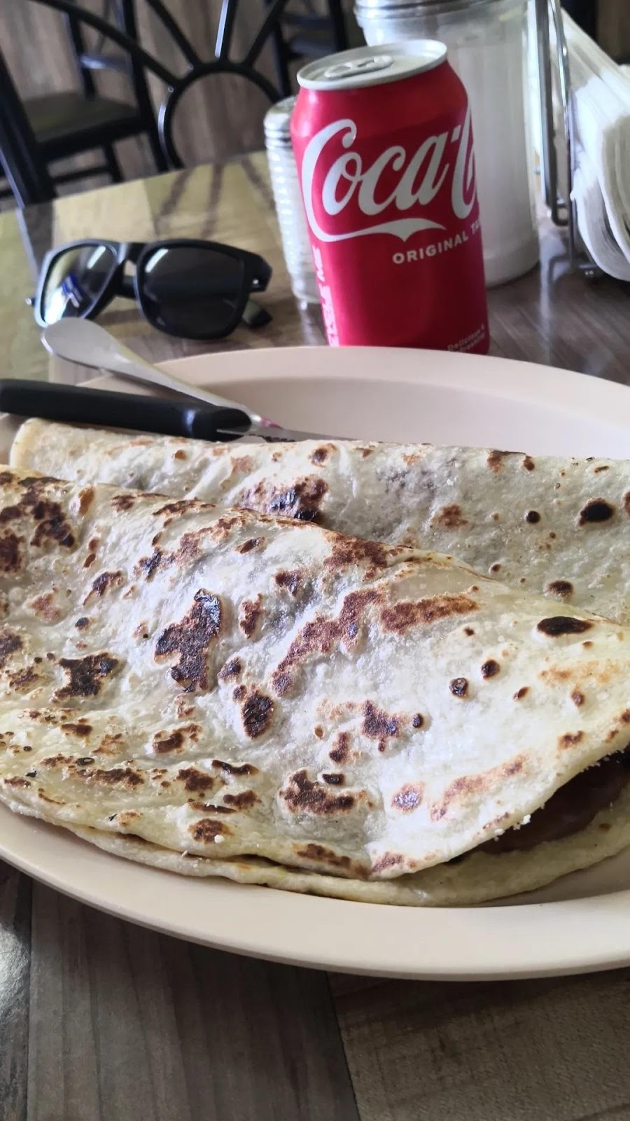 Andreas Cafeteria | restaurant | 16679 NE 19th Ave, North Miami Beach, FL 33162, USA | 7865203916 OR +1 786-520-3916