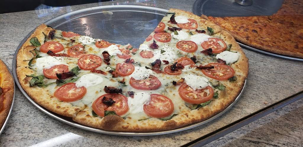 Spin & Grill | restaurant | 1224 Northlake Blvd, Lake Park, FL 33403, USA | 5612846441 OR +1 561-284-6441