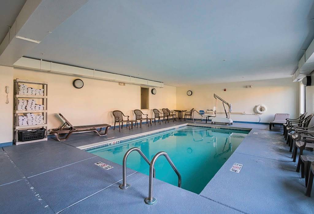 Sleep Inn & Suites | restaurant | 84 Relco Dr, Manchester, TN 37355, USA | 9319540580 OR +1 931-954-0580