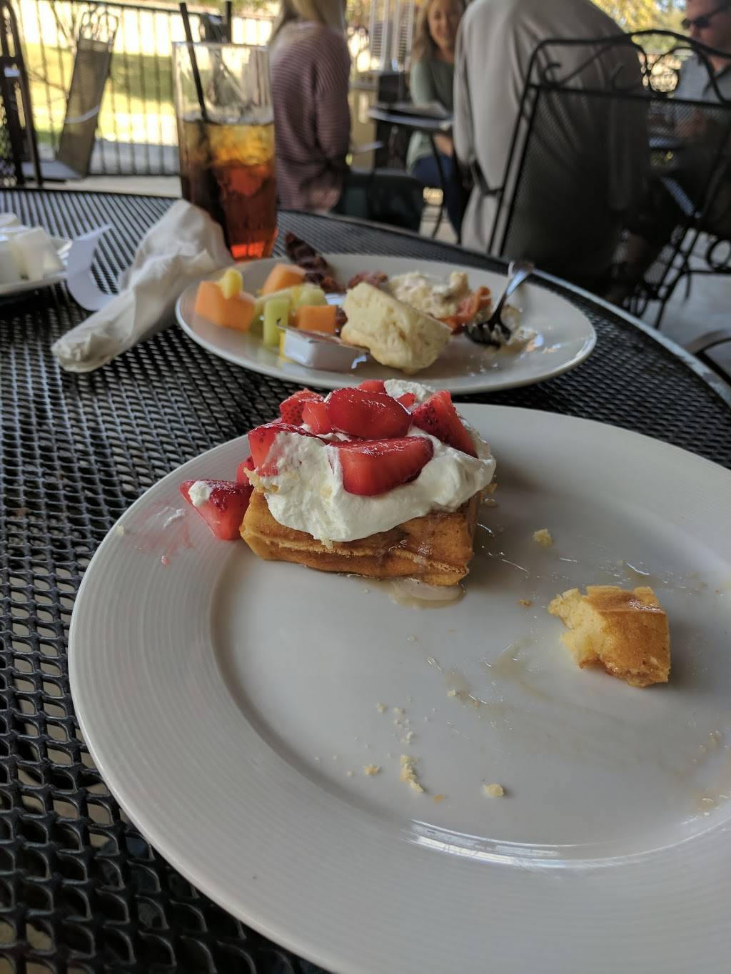 Dogwood Terrace Restaurant | restaurant | 4975 N Main St, Acworth, GA 30101, USA | 7706274069 OR +1 770-627-4069