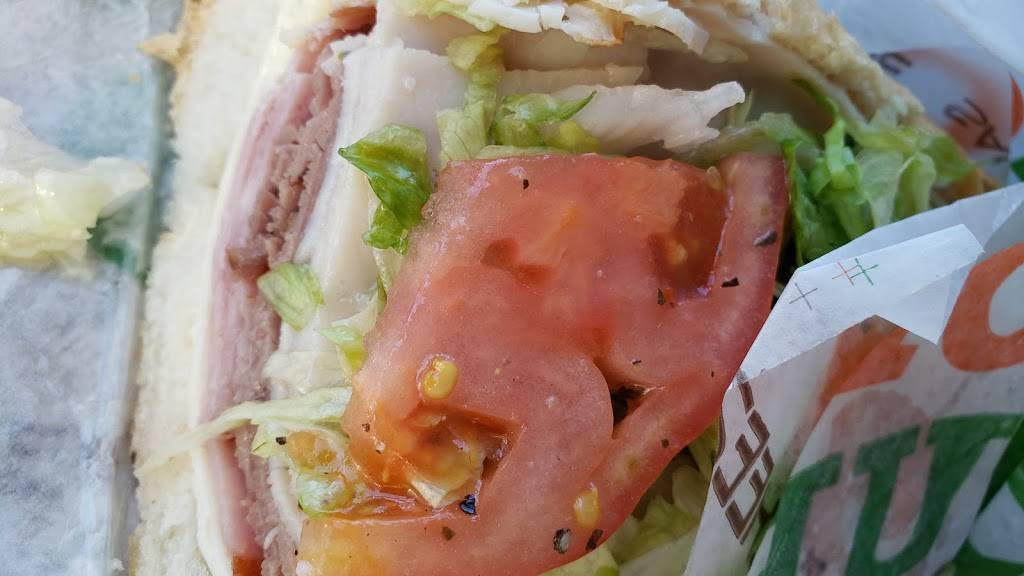 Sobiks Subs & Wing Way | meal takeaway | 247 W Main St, Apopka, FL 32703, USA | 4078860551 OR +1 407-886-0551