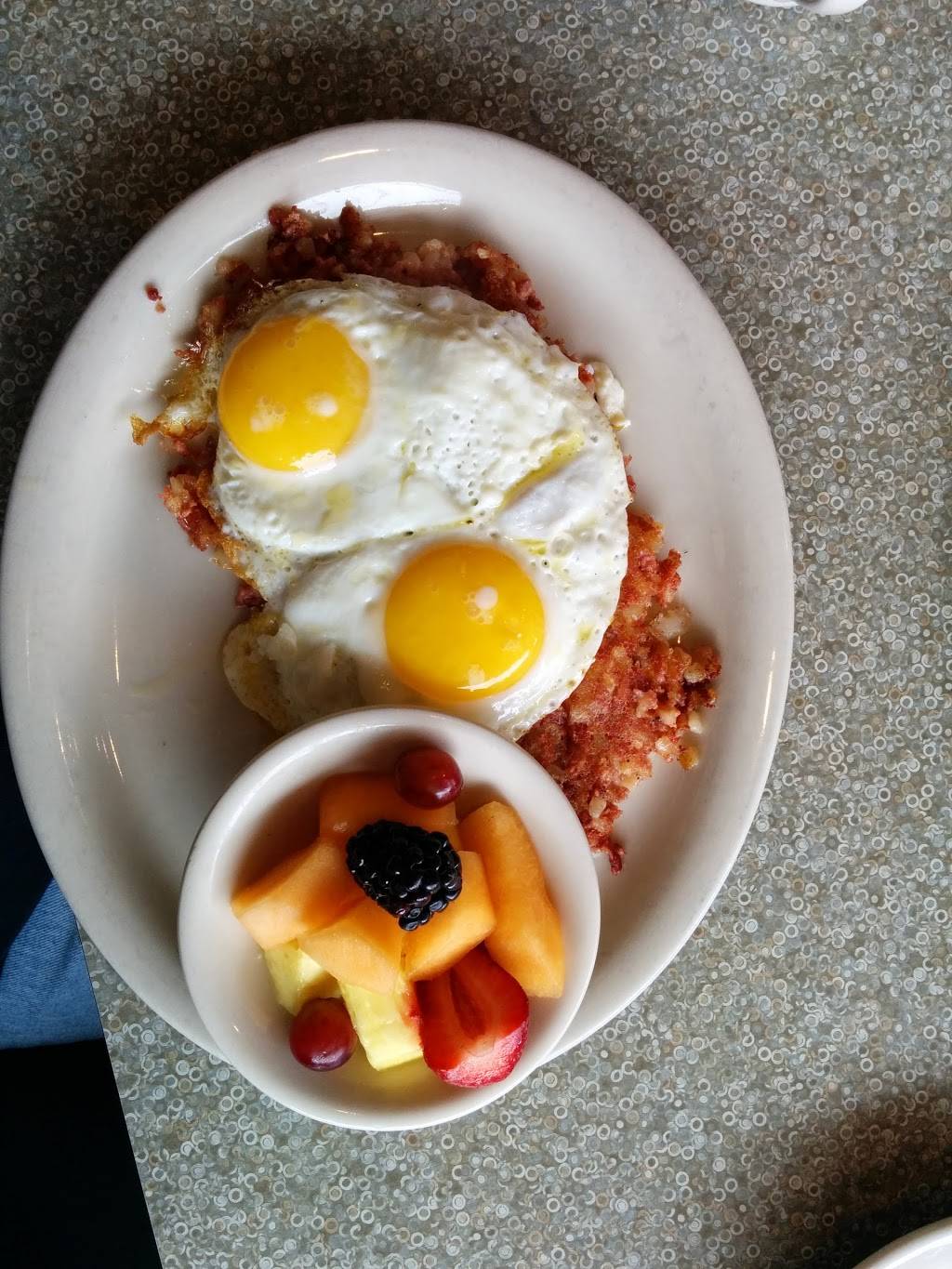 Lenny’s Restaurant | restaurant | 21220 US Hwy 19 N, Clearwater, FL 33765, USA | 7277990402 OR +1 727-799-0402