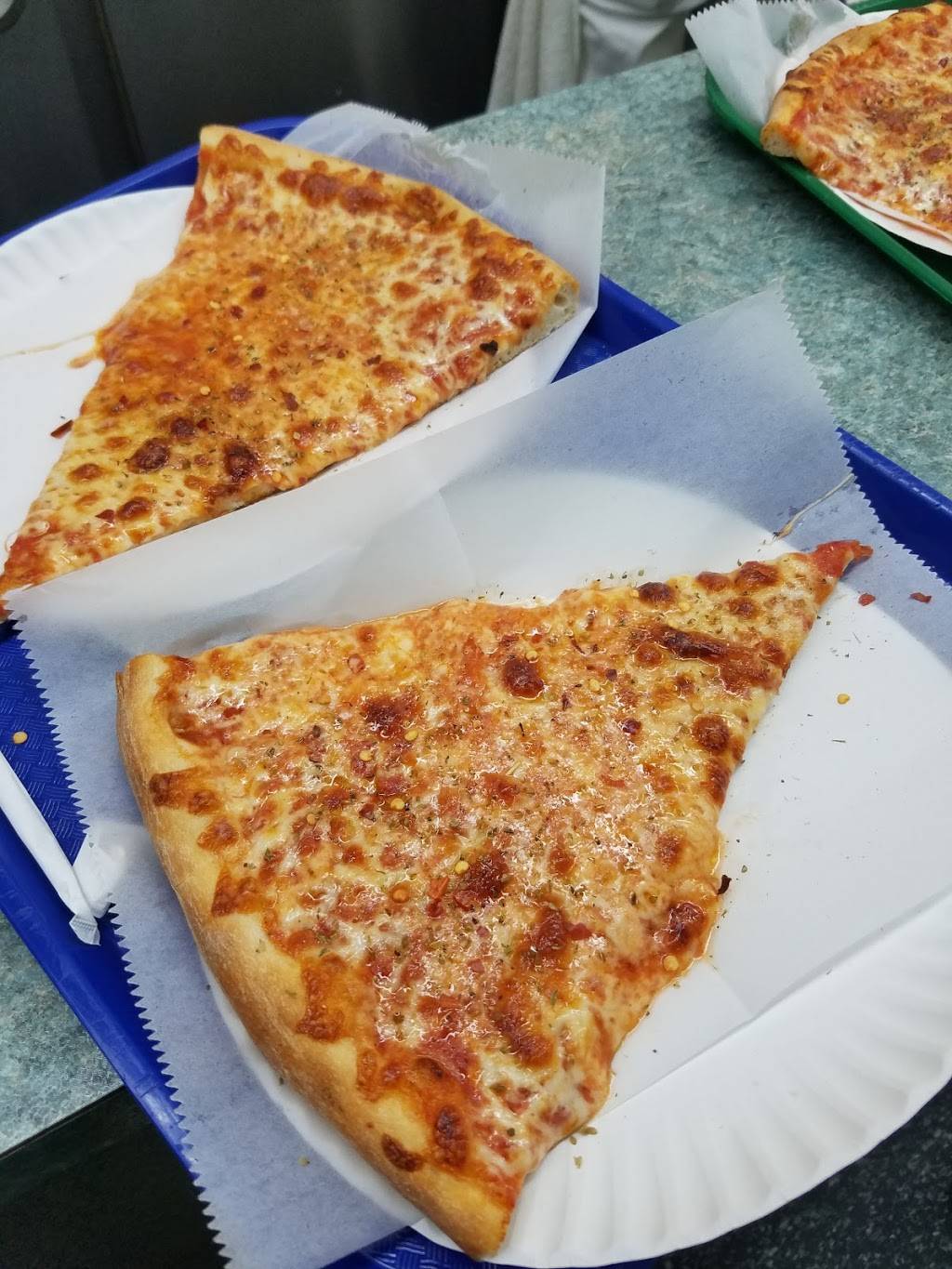 Margherita Pizza | restaurant | 16304 Jamaica Ave, Jamaica, NY 11433, USA | 7186575780 OR +1 718-657-5780