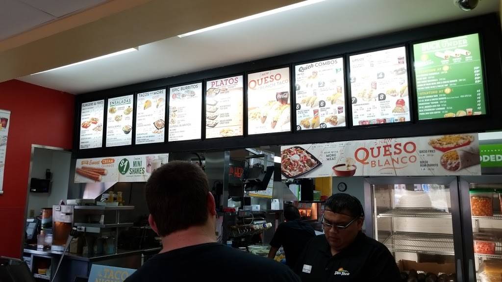 Del Taco | meal takeaway | 102 N Sunrise Way, Palm Springs, CA 92262, USA | 7603225143 OR +1 760-322-5143