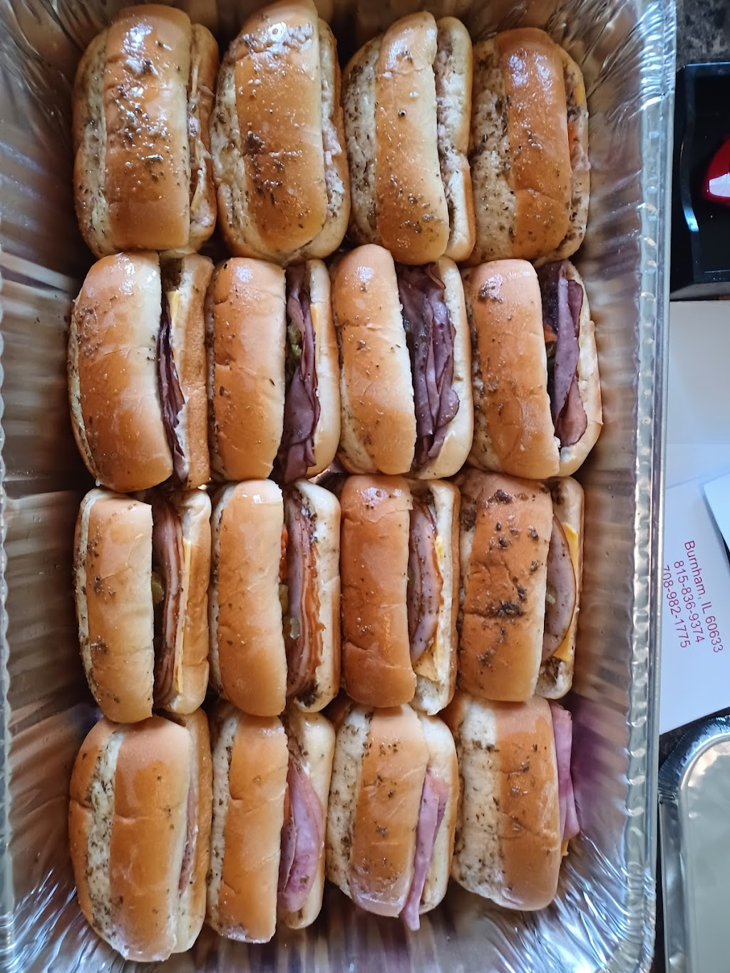 Make me a sandwich | restaurant | 140th S Hoxie Ave, Burnham, IL 60633, USA | 8158369374 OR +1 815-836-9374