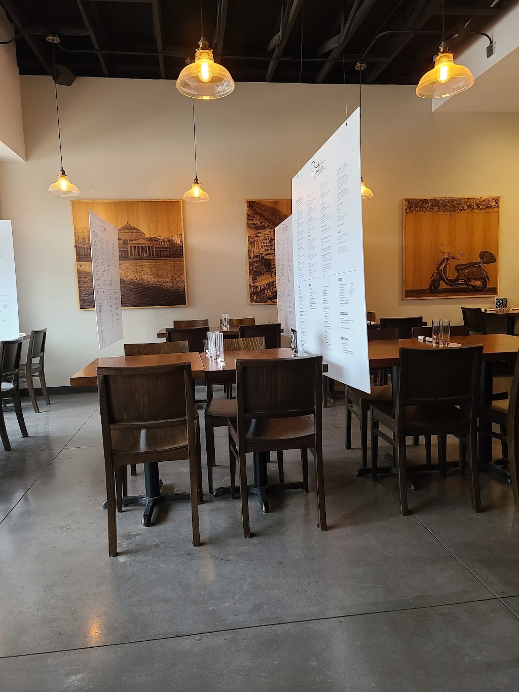 Piatto Neapolitan Pizzeria | restaurant | 1706 E Douglas Ave, Wichita, KS 67214, USA | 3168009105 OR +1 316-800-9105