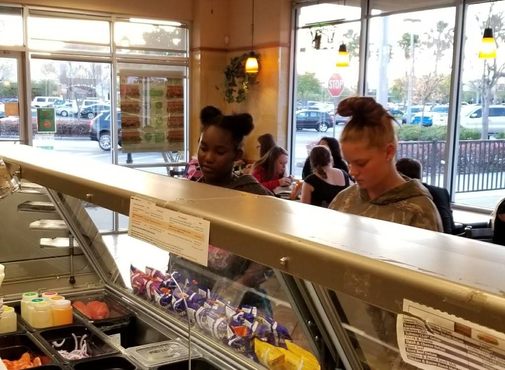 Subway Restaurants | restaurant | 2157 Co Rd 540A, Lakeland, FL 33813, USA | 8637091115 OR +1 863-709-1115