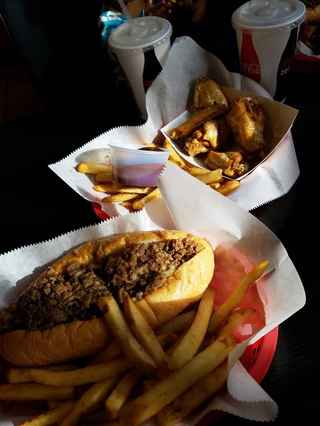 Famous Philly Cheese Steak & Wings | restaurant | 2200 Oneida St, Denver, CO 80207, USA | 3033335600 OR +1 303-333-5600