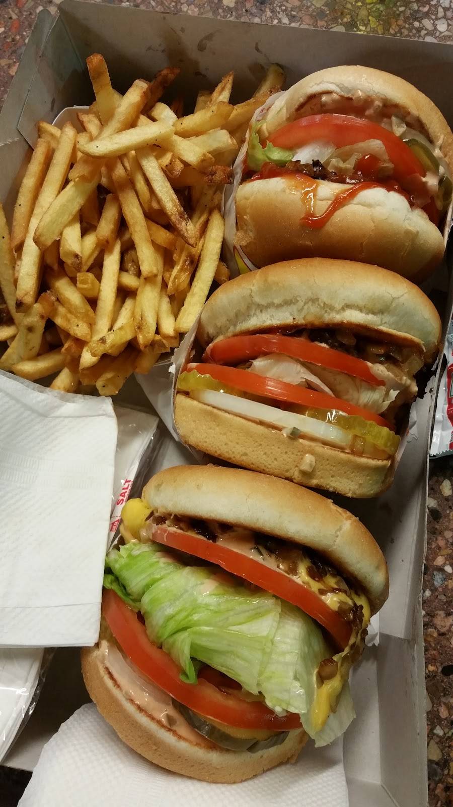 In-N-Out Burger | restaurant | 15610 W San Bernardino Rd, West Covina, CA 91790, USA | 8007861000 OR +1 800-786-1000