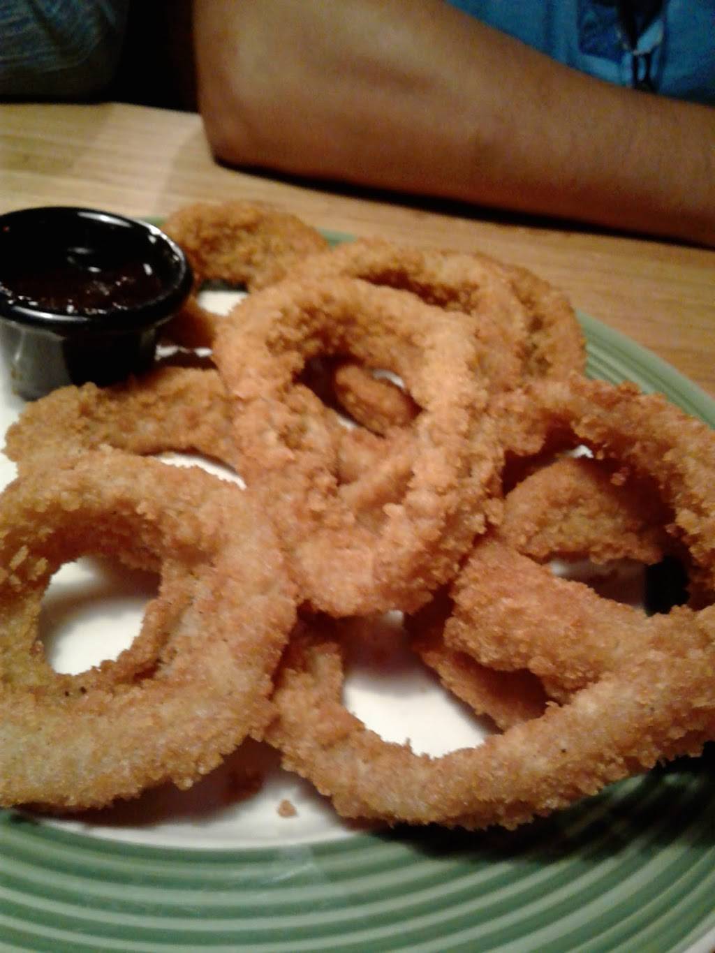 Applebees Grill + Bar | restaurant | 1010 Mall Walk 1010 Mall Walk, West Dr, Yonkers, NY 10704, USA | 9143766222 OR +1 914-376-6222