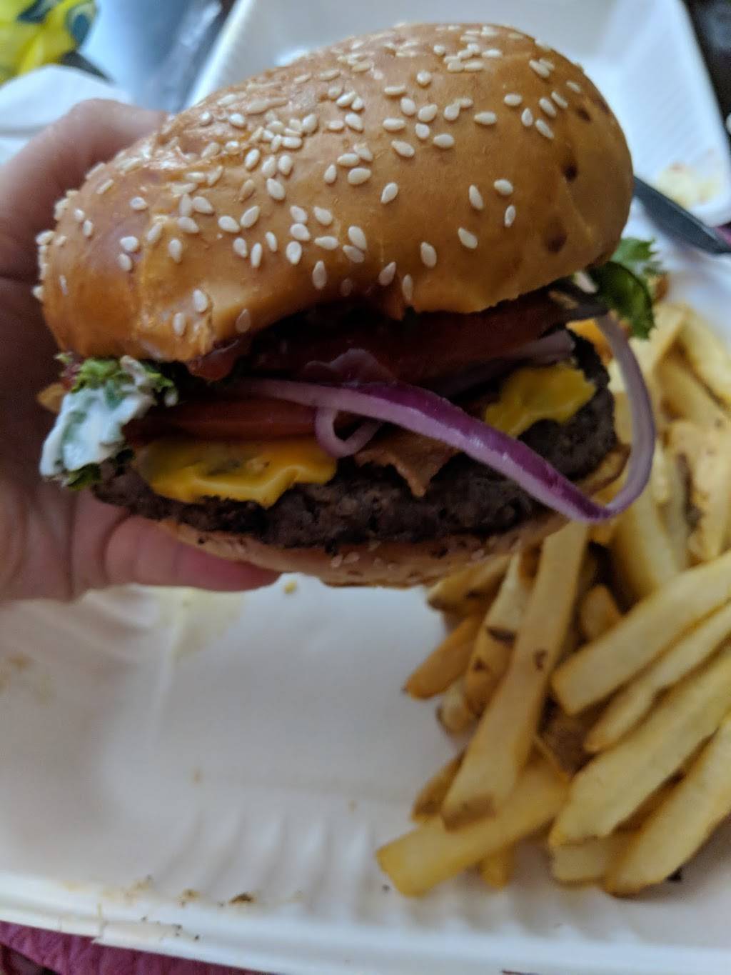 Van Dorn Diner | restaurant | 281 S Van Dorn St, Alexandria, VA 22304, USA | 7035662866 OR +1 703-566-2866