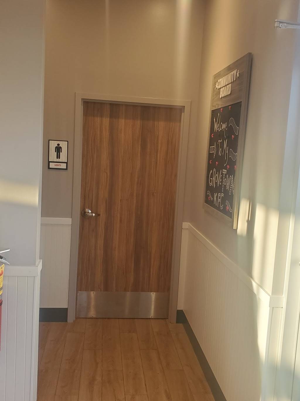 KFC | restaurant | 890 Horizon S Pkwy, Grovetown, GA 30813, USA | 7625855842 OR +1 762-585-5842