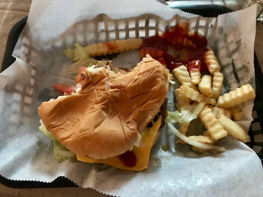 Big Creek Diner | restaurant | 4011 Big Creek Rd, Hartford, TN 37753, USA | 4234870221 OR +1 423-487-0221