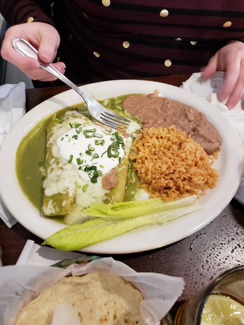 Azul Mexican Grill | restaurant | 1306 N Demaree St, Visalia, CA 93291, USA | 5597332985 OR +1 559-733-2985