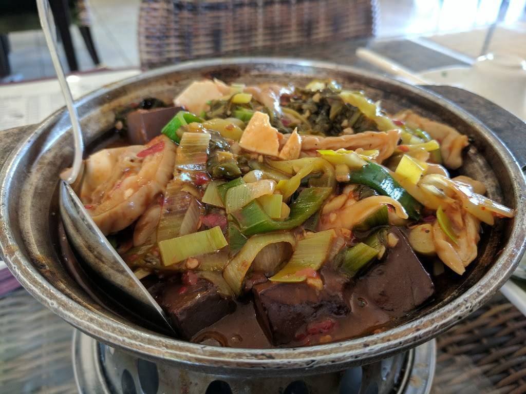 Momo Bistro & Bakery | restaurant | 941 W Duarte Rd, Monrovia, CA 91016, USA | 6265384211 OR +1 626-538-4211