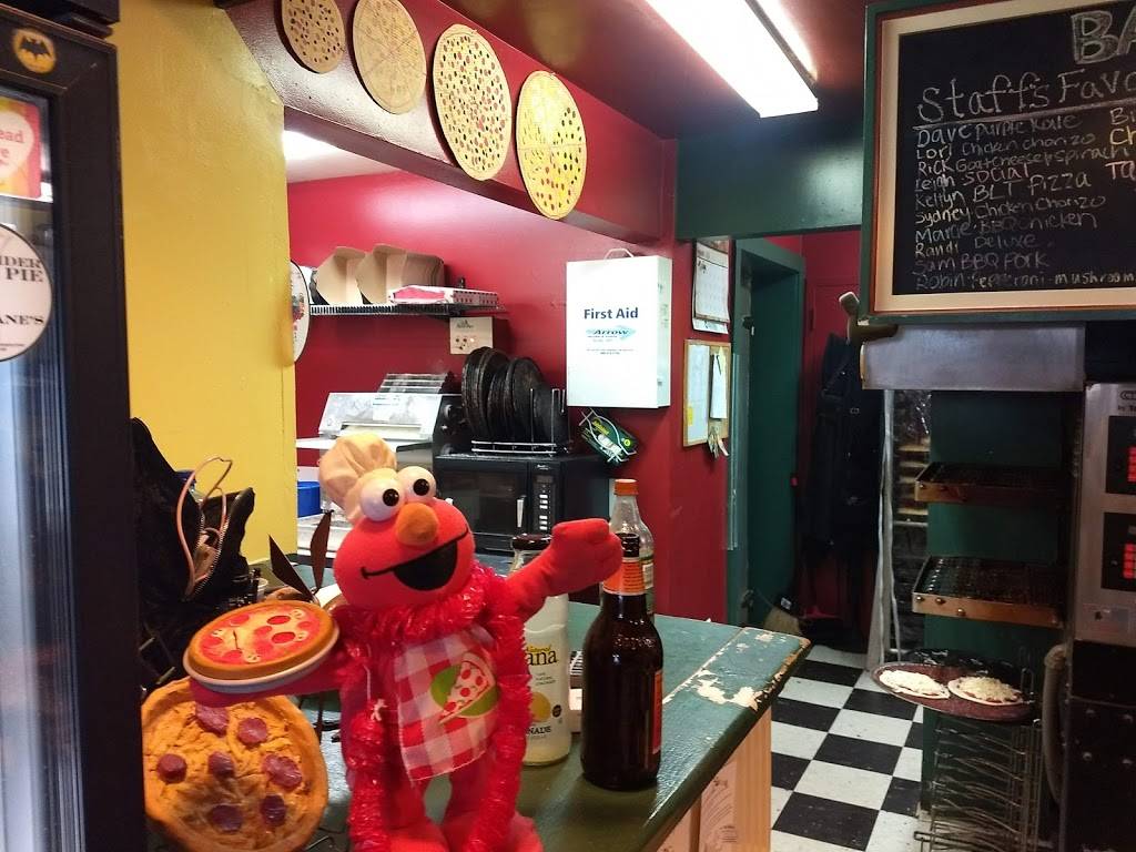 Back Alley Pizza Joint | restaurant | 22 N Main St, Douglas, MI 49406, USA | 2698577277 OR +1 269-857-7277